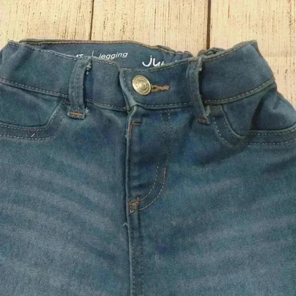 Girl Jeans - Picture 3 of 4